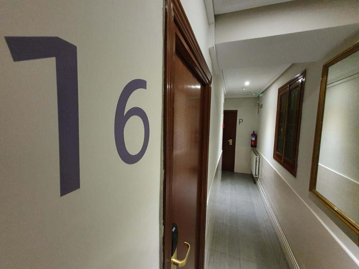 Ch Plaza D'Ort Rooms IV Madrid Exterior foto